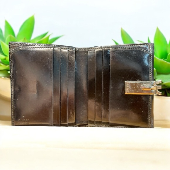 Gucci Black Patent Leather wallet - Picture 11 of 11